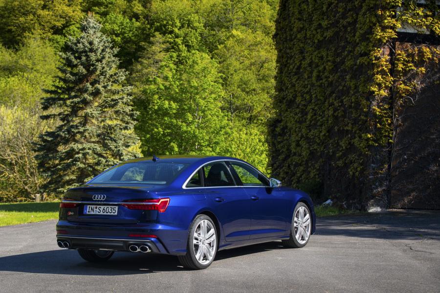  Audi S6 Sedan TDI (C8) 2019 года  (WW) (фото 39 из 69)